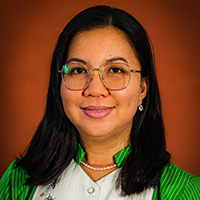 Dr. Melanie Reboldera